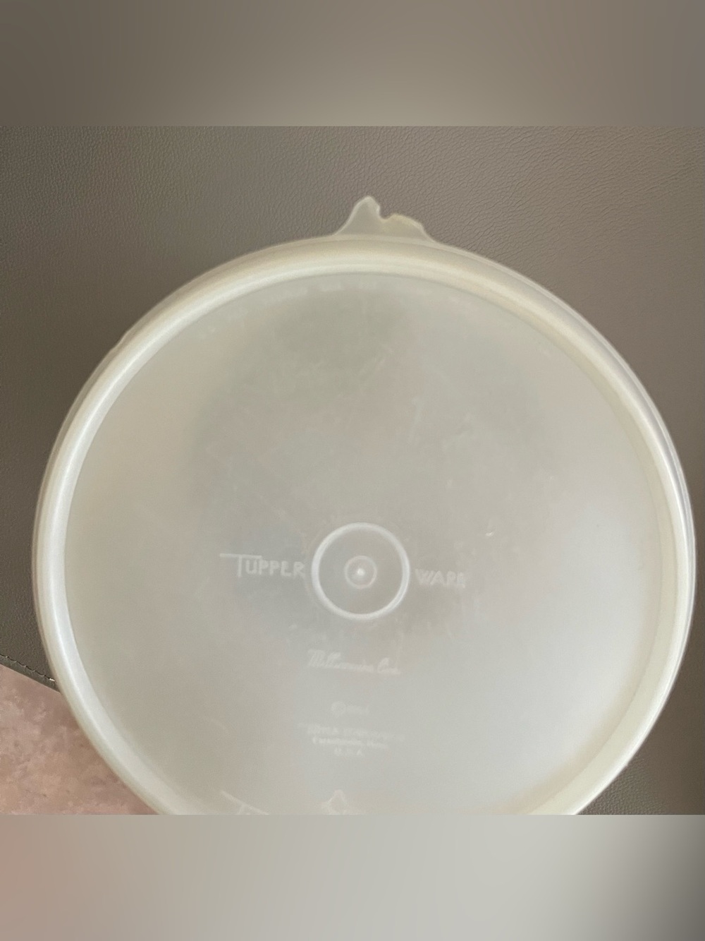 VTG Tupperware Millionaire Line Sheer 3-Piece Graduated/Nesting Canister Set - Picture 11 of 11